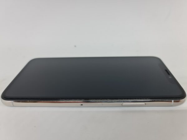 IPHONE XS SILVER 256GB ZÁRUKA - STAV AKO NOVÝ - Image 2