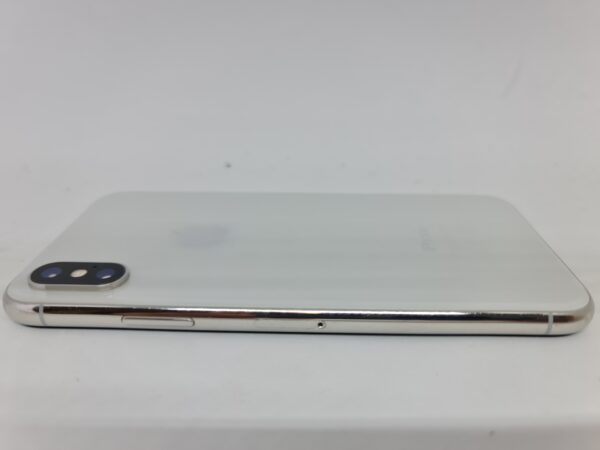 IPHONE XS SILVER 256GB ZÁRUKA - STAV AKO NOVÝ - Image 4