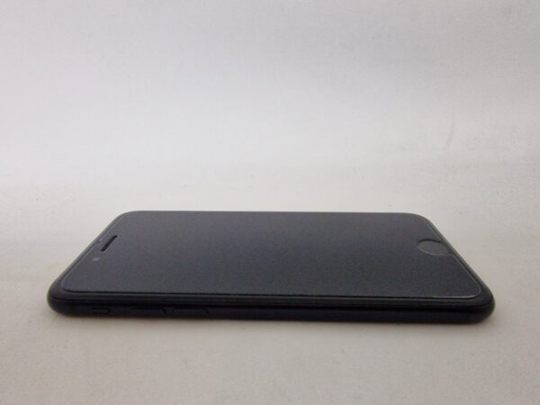 IPHONE SE2020 BLACK 128GB ZÁRUKA - STAV AKO NOVÝ - Image 2