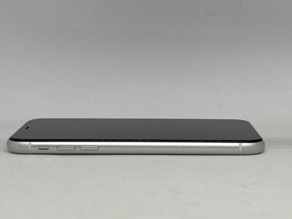 IPHONE XR WHITE 128GB ZÁRUKA - VEĽMI PEKNÝ STAV - Image 3