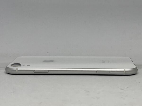 IPHONE XR WHITE 128GB ZÁRUKA - VEĽMI PEKNÝ STAV - Image 4