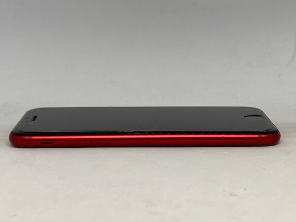IPHONE SE2020 RED 64GB ZÁRUKA - VEĽMI DOBRÝ STAV - Image 3